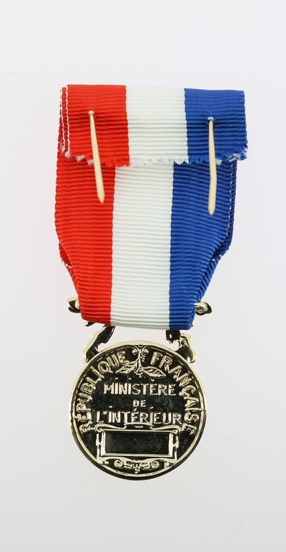 580460 - medaille courage et devouement BR Vermeil (boite plastique)