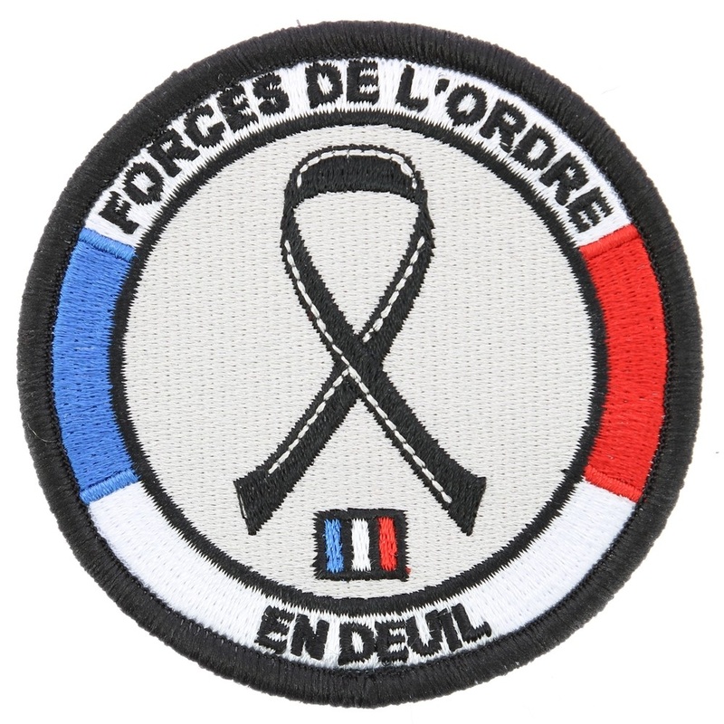 ECUSSON FORCES DE L'ORDRE EN DEUIL REF.257
