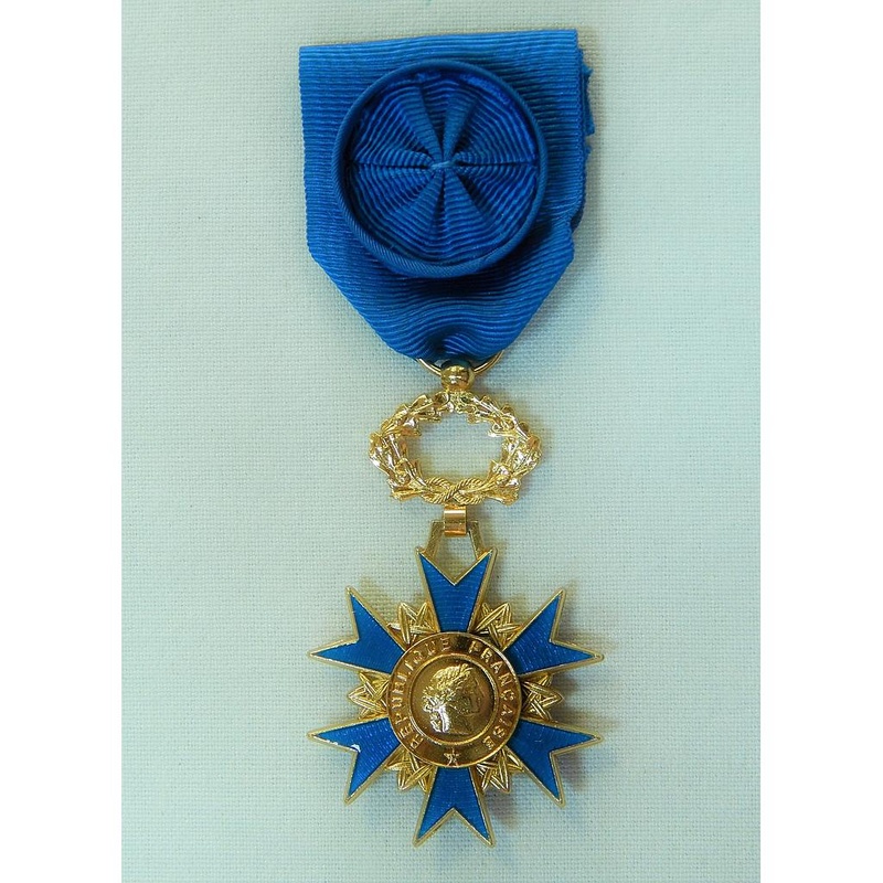 Médaille Ordre Nationale du Mérite OFFICIER  ONM. 
