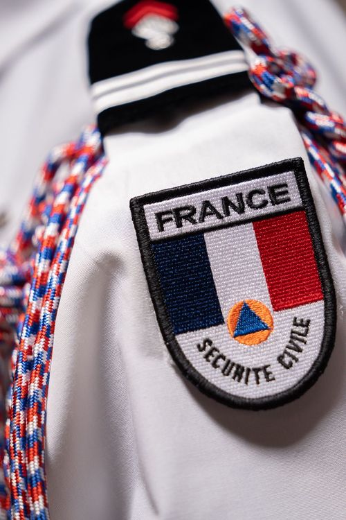2 Croix de guerre des THEATRES DES OPERATIONS EXTERIEURS - Médailles